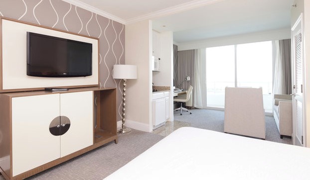 FB Renovated Jr 16 III