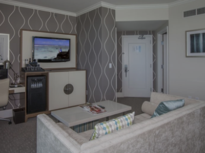 Fontainebleau Tressor Tower 2BR